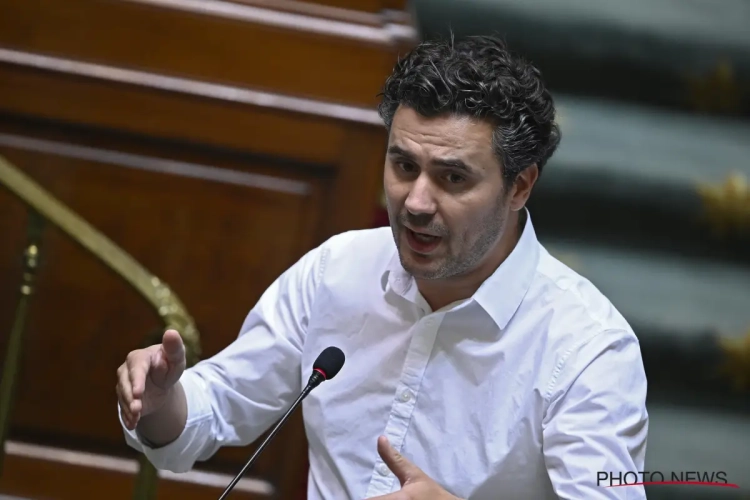 Meerderheid gevonden, wet gaat in voege voor Belgisch profvoetbal: "Ze zullen volledige openheid moeten geven"