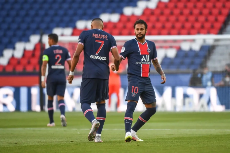 'PSG richt pijlen weer op Rode Duivel' 