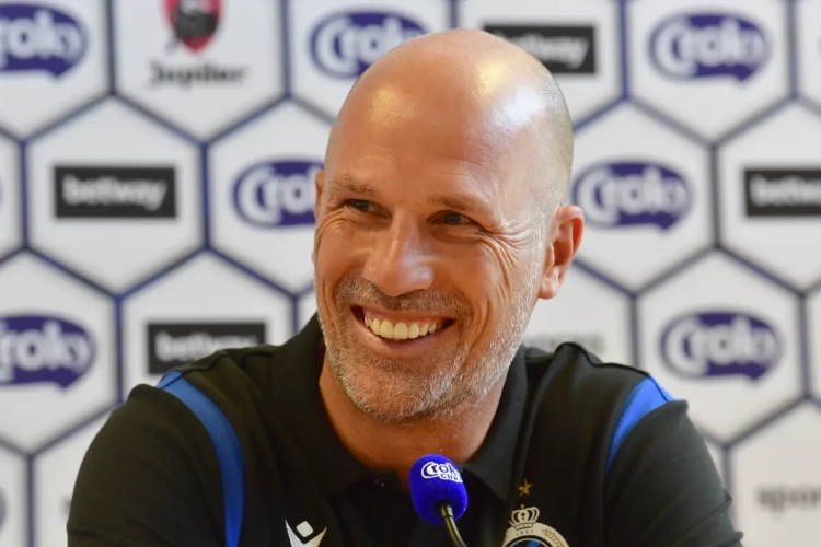 "Dan ben je een slechte bokser": Philippe Clement zet zijn spelersgroep op scherp en stuurt flink bij in de basiself tegen Eupen