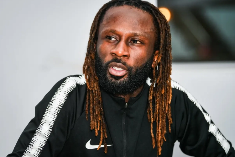 Dieumerci Ndongala beleeft moeilijk seizoen bij Cypriotische topclub: "Fans sloegen autoruiten aan diggelen"