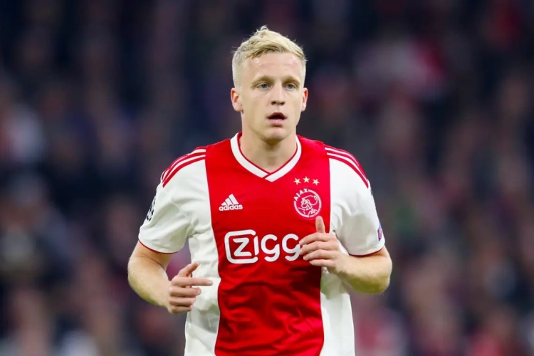 van de Beek eert onfortuinlijke ex-ploeggenoot bij zijn transfer naar Manchester United: "Dit is iets speciaals voor mij"