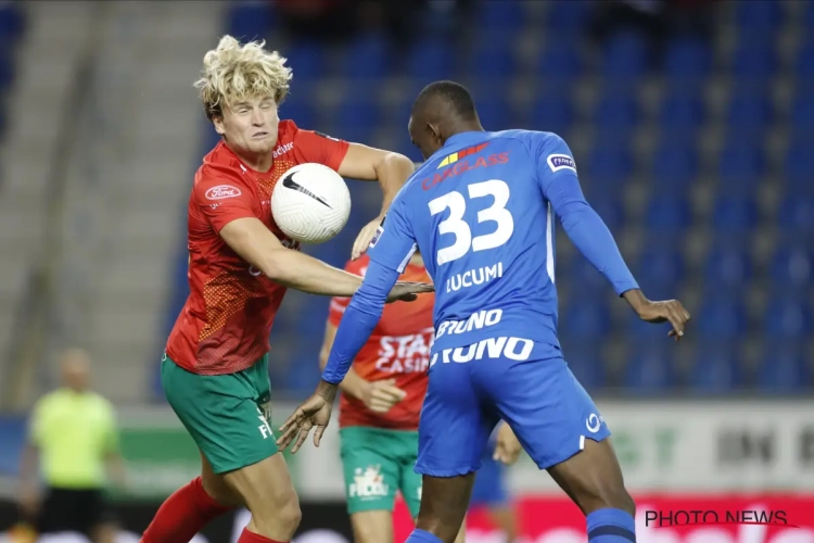 McGeehan niet te spreken over strafschop Racing Genk: "Hopelijk weldra herziende regels, want dit is belachelijk"