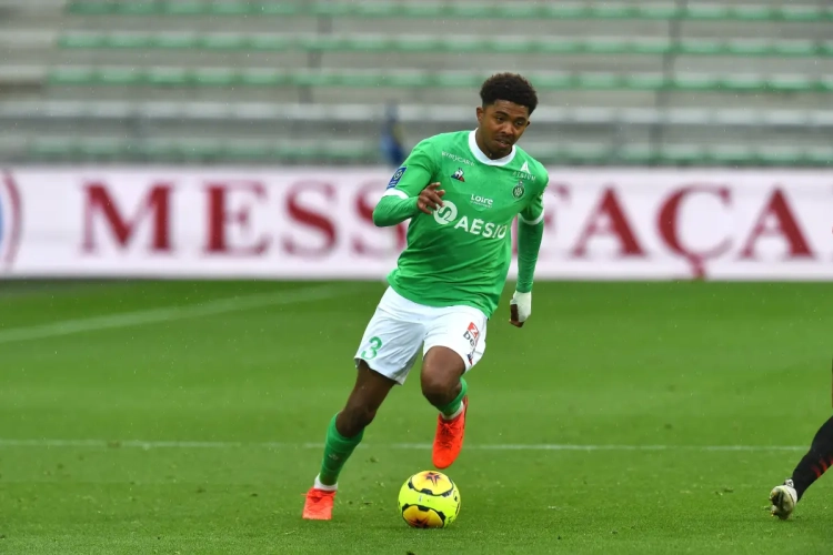 Tielemans, Praet en Castagne verwelkomen 19-jarige verdediger van 40 miljoen euro