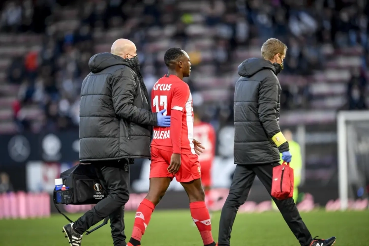 Standard moet aanvallende aanwinst al meteen voor een hele poos missen