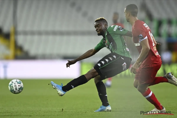 Daar is hij dan! 'Nieuwe Antwerp-spits heeft eerste selectie beet sinds 16 augustus'