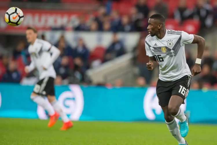 🎥 Werkte Rüdiger, die Kevin De Bruyne op non-actief zette, zich tegen Frankrijk opnieuw in nesten?