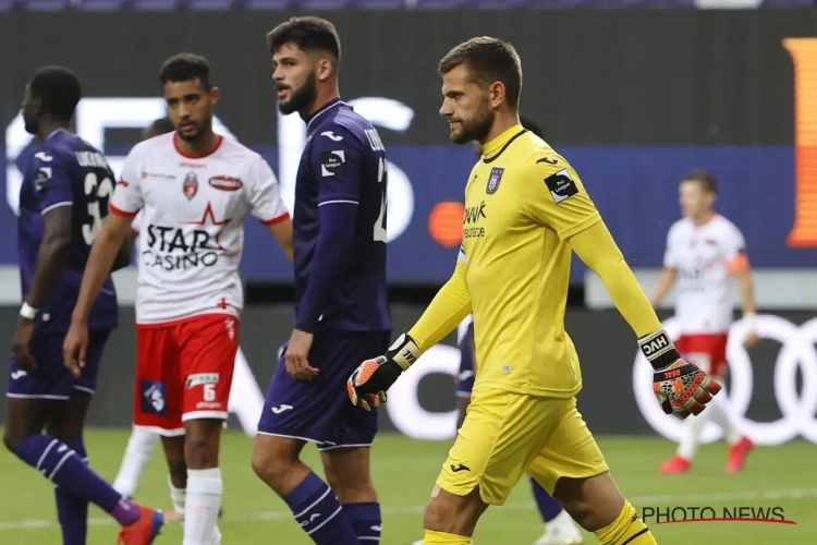 Anderlecht moet het zonder belangrijke pion doen en die baalt: "Zuur, want ik weet wat mijn meerwaarde is"