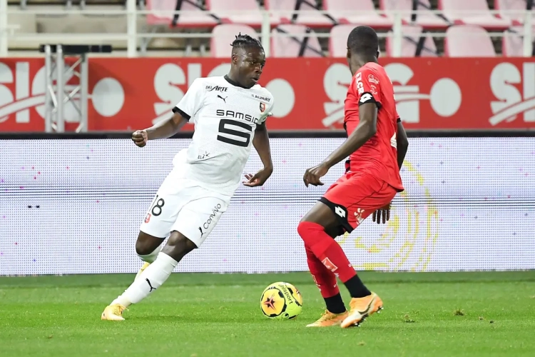 Jérémy Doku staat nu met Rennes in de Champions League: "Ik ging ervan uit dat ik het seizoen bij Anderlecht zou uitdoen"