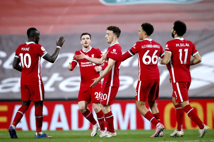 🎥 De vrije val van Liverpool gaat ongenadig verder, Tuchel blijft ongeslagen met Chelsea dankzij pareltje Mount