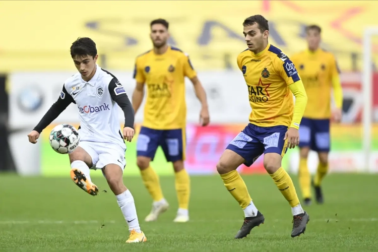 Geen nieuw avontuur in België: ex-speler Waasland-Beveren naar team van Mbenza