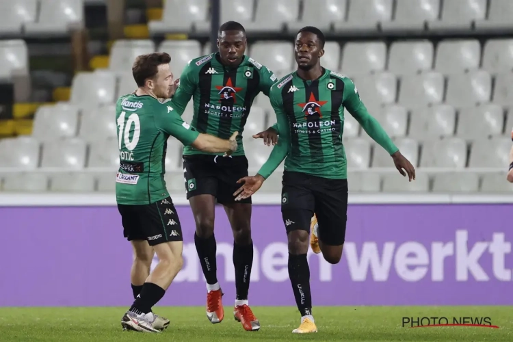 Hier gaan we weer: meerdere spelers van eersteklasser betrapt op lockdownfeestje