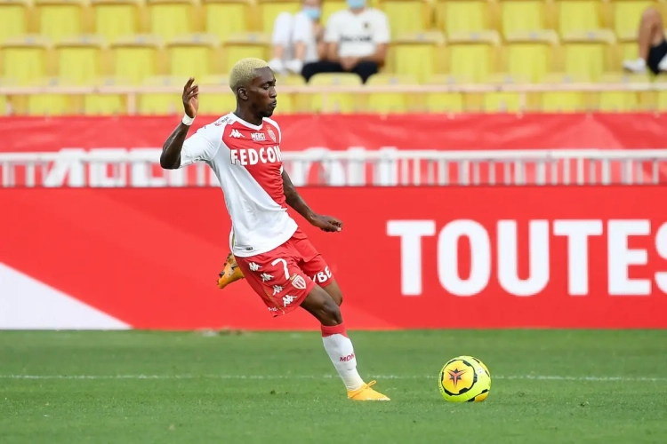 Officieel: Ex-aanvaller Anderlecht gaat bij Olympiakos aan de slag