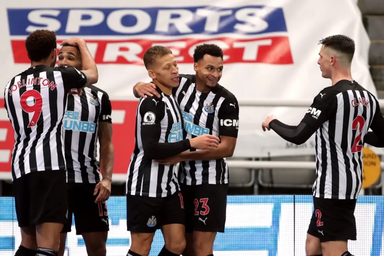 Engelse topclubs probeerden te voorkomen dat Newcastle rijkste club ter wereld werd