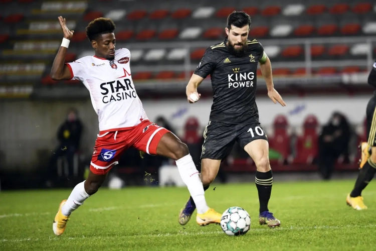 Oud-Heverlee Leuven mist resem kansen en krijgt ondanks dubbele voorsprong het deksel op de neus: Da Costa van goudwaarde voor Moeskroen 