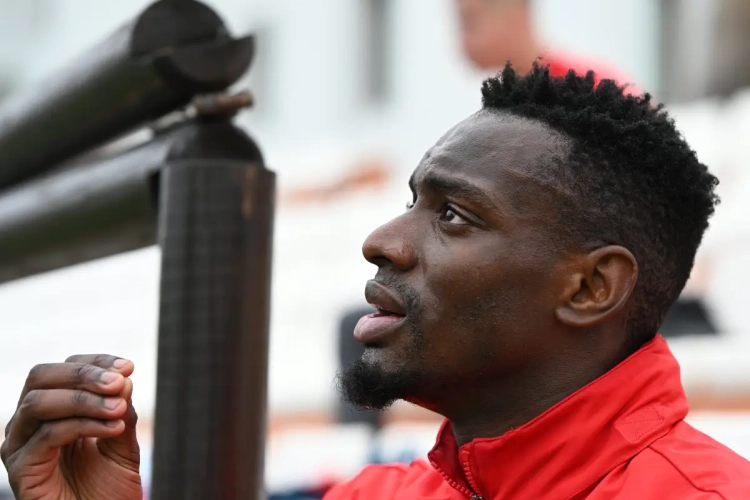 https://www.voetbalkrant.com/media/cache/full/images/2020/12/25/full/mpoku-paul-jose.webp