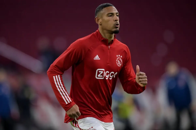 Recordaankoop van Ajax doet meer dan wat er van hem wordt verwacht