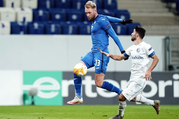 Mbaye Leye spreekt zich uit over zijn nieuwe doelpuntenmaker: "Hij voegt veel toe aan ons spel"