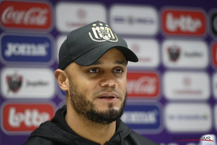 Kompany komt terug op 'uithaal' richting arbitrage: "Ik heb niet geklaagd over de scheidsrechter, ik heb enkel een constatatie gedaan"