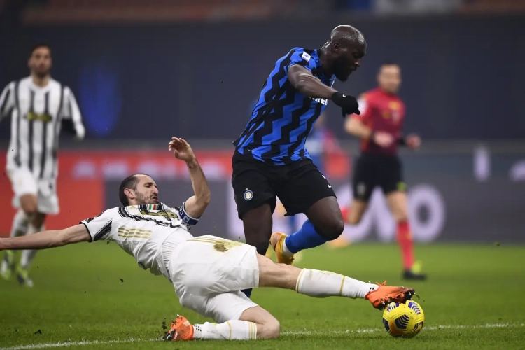 Manchester City zoekt vlotscorende spits, maar Romelu Lukaku past meteen 