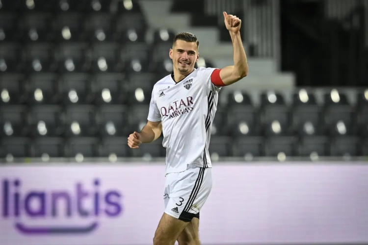 KAS Eupen vangt mooie som voor Menno Koch, maar ziet een deel hiervan doorstromen naar de jeugd van PSV