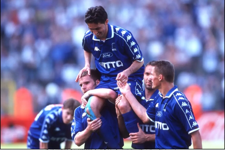 Racing Genk heeft enkele acties klaar voor de supporters tijdens de bekerfinale