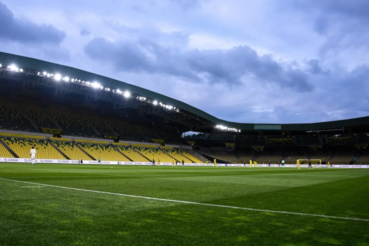 Speler van Nantes wordt onwel op trainingsveld