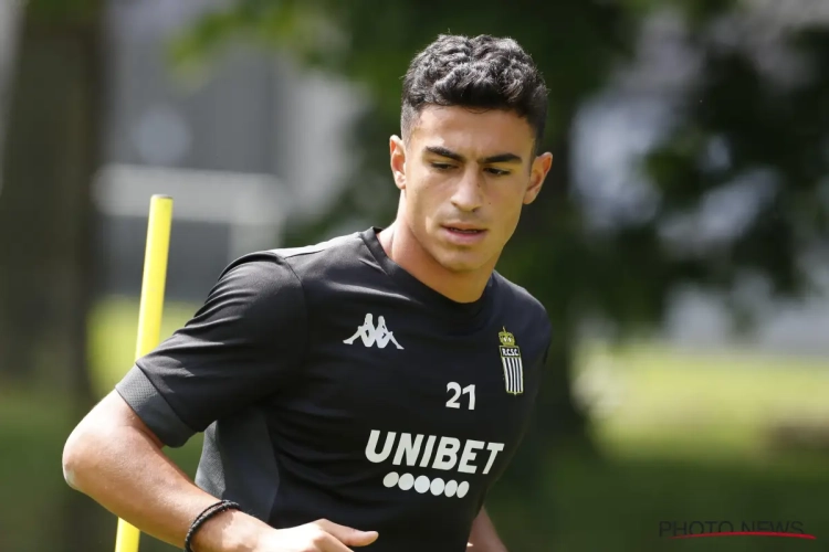 OFFICIEEL Charleroi haalt defensieve versterking in Cyprus