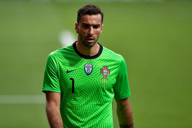 OFFICIEEL: Mourinho zijn eerste transfer bij AS Roma is... een landgenoot