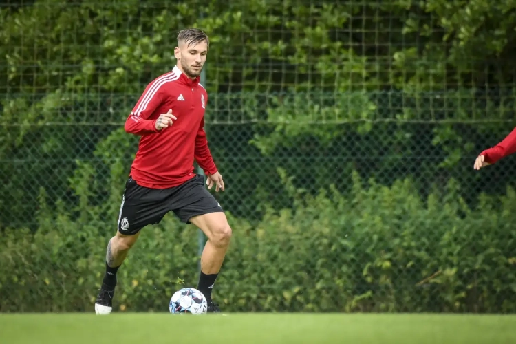 Denis Dragus is terug bij Standard, tot jolijt van Mbaye Leye