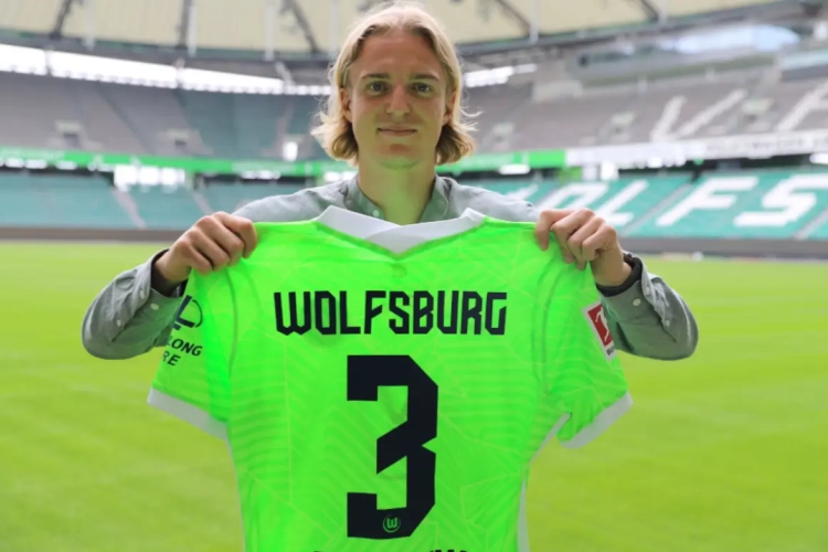 Officieel: Sebastiaan Bornauw maakt knappe transfer naar Wolfsburg: "Heeft naam gemaakt in de Bundesliga"