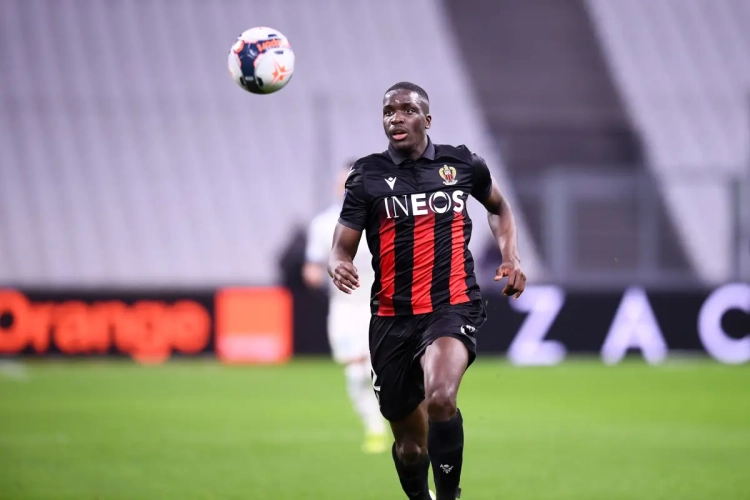 Stanley Nsoki ferm geschrokken bij Club Brugge: "En dat is hier elke week zo"