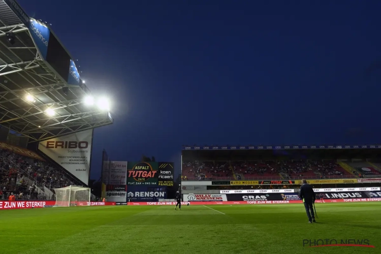 Oh ironie in Waregem: nieuwe naamsponsor stadion doet zijn naam geen eer aan met stroompanne