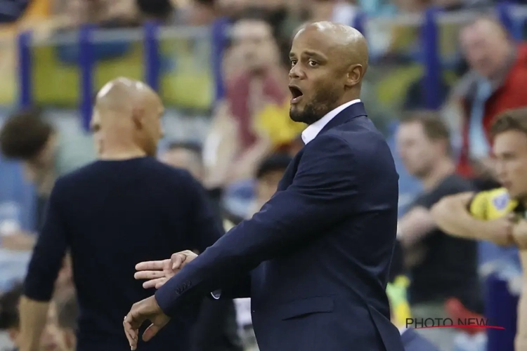 Kompany gevraagd naar zijn late wissels: "Dat is nooit zwart of wit, achteraf is het makkelijk praten"