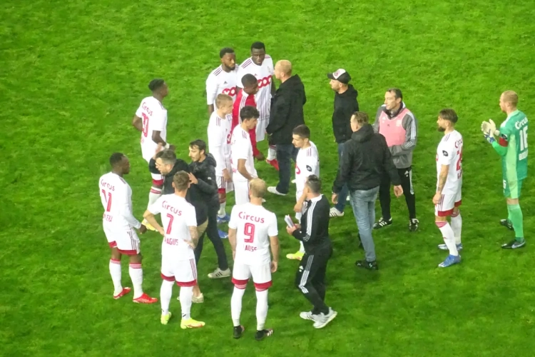 Analisten veroordelen vele supportersincidenten: "Er moet iets aan gedaan worden"