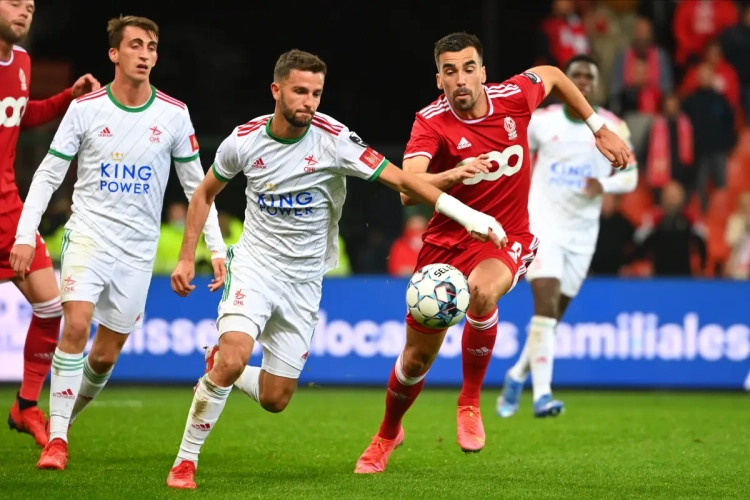 Noë Dussenne breekt de stilte