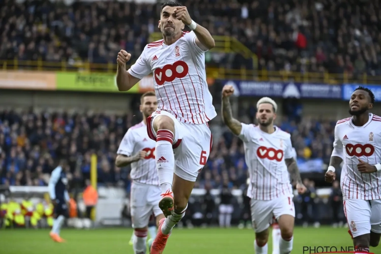 Twee flaterende doelmannen en 4 doelpunten maar toch is een verdedigende speler man van de match in Club-Standard