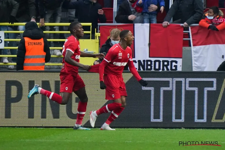 Michel-Ange Balikwisha komt met opvallende boodschap na doelpunt tegen ex-club: "Bevrijd mijn broer"