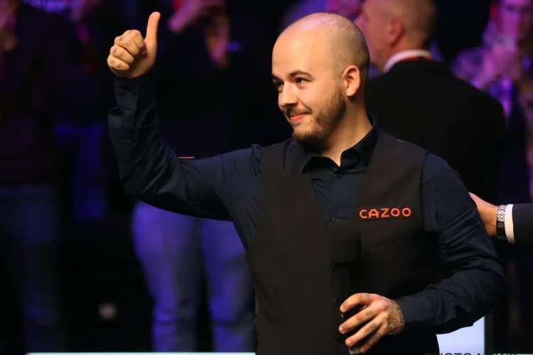Hoe Luca Brecel door voetbalmakelaars begeleid wordt... "Hij moest alles alleen doen, nu doen wij dat voor hem"