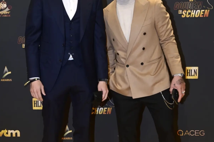 📷 In beeld: Spelers komen in stijl aan op het Gala van de Gouden Schoen