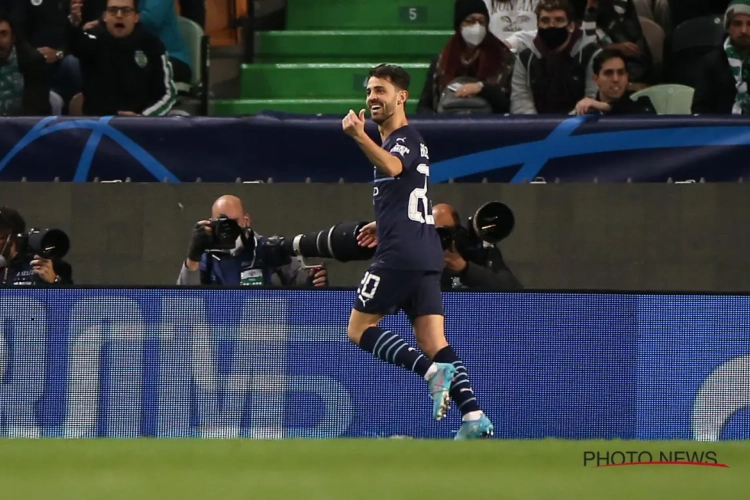 Pep Guardiola heeft lovende woorden voor één van zijn middenvelders: "Hij is de perfecte speler"