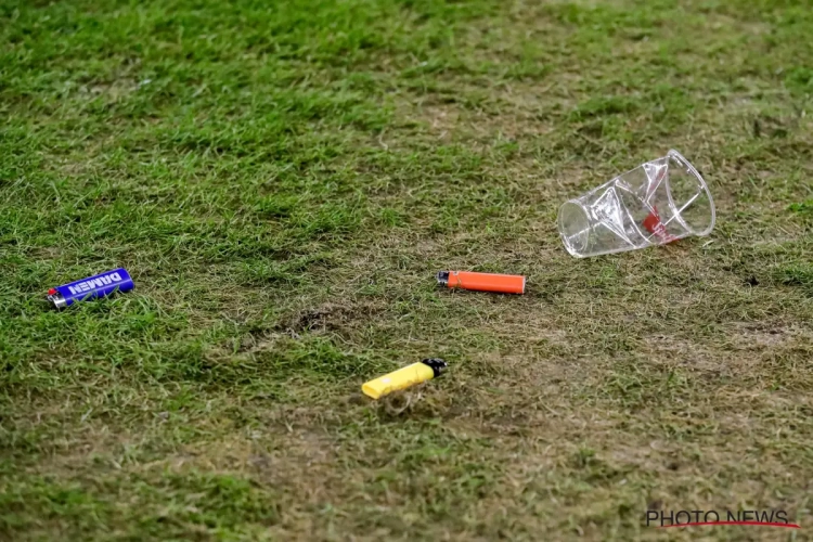 Eredivisie ziet openingsmatch van het weekend gestaakt worden: "Heel zwarte dag voor ons allemaal"