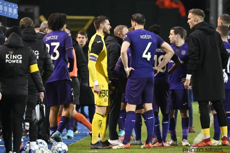 Triestig nieuws: supporter van OHL die onwel werd tijdens match tegen Anderlecht is overleden