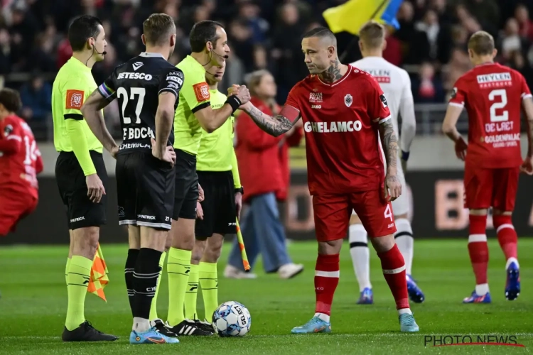 🎥 Veel commotie om fase in slot Antwerp-Zulte Waregem, maar Boucaut besliste wel reglementair