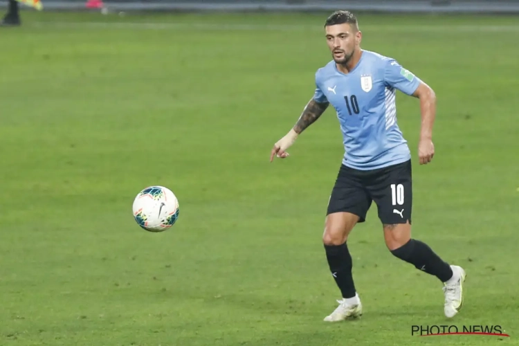 🎥 "Hoe is dit geen goal?" - Peru voelt zich bestolen tegen Uruguay nadat doelman met bal over de lijn stapt