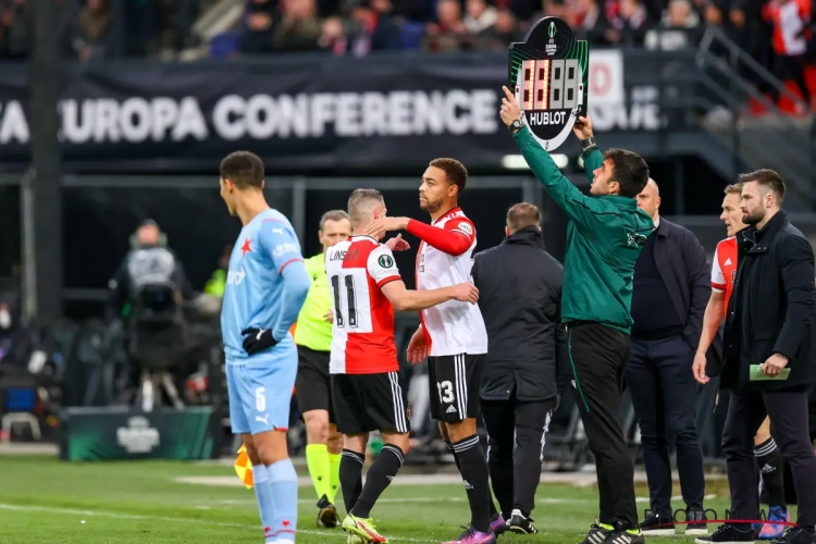 Cyriel Dessers raakt gefrustreerd door zijn rol als invaller: "Ik ben Thierry Henry niet, maar ik verdiende meer krediet"