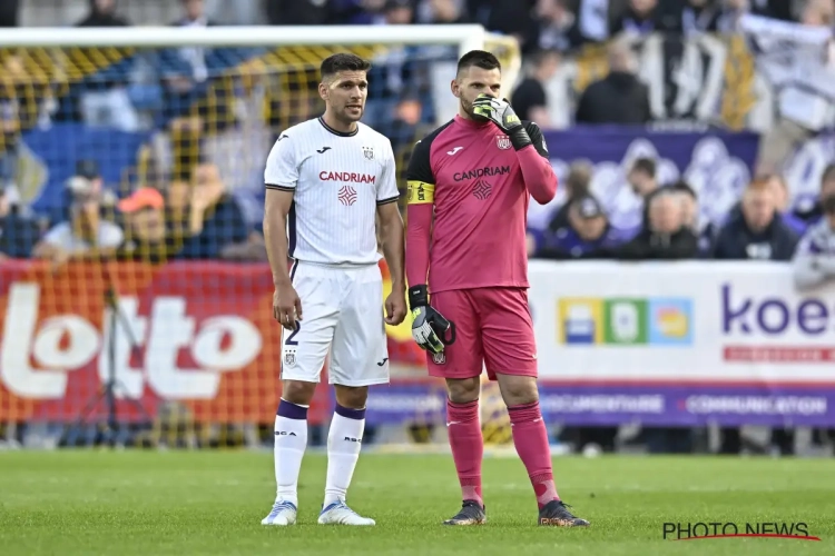 Olivier Deschacht houdt er wel van bij Anderlecht: "Dat zie ik graag"