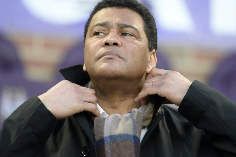 Dimitri M'Buyu, man met enorme contactenlijst, probeert Belgische clubs te helpen: "Soms frustrerend hoe kortzichtig men is"