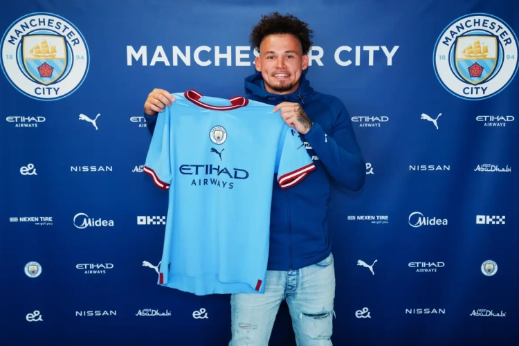OFFICIEEL: Manchester City heeft Engels international beet voor 50 miljoen
