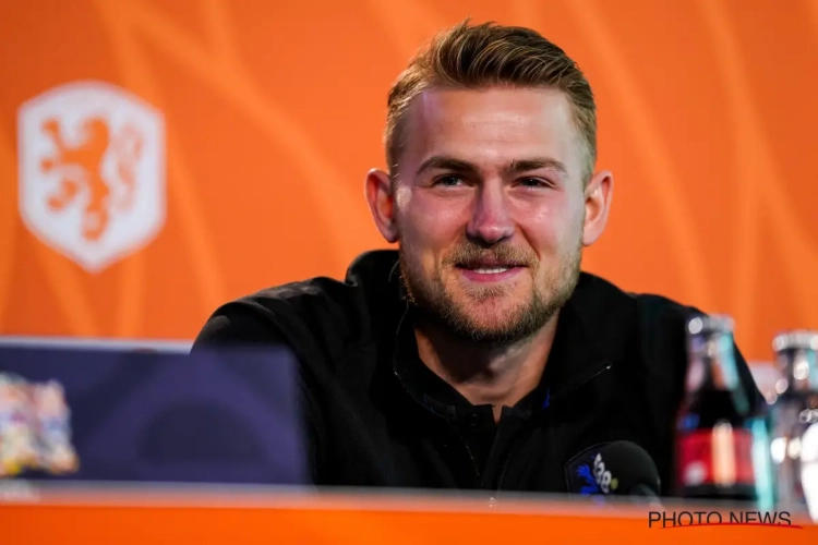 🎥 Visitekaartje afgegeven: Matthijs de Ligt heeft 94 seconden nodig om te scoren voor Bayern München, ook Zirkzee treft raak