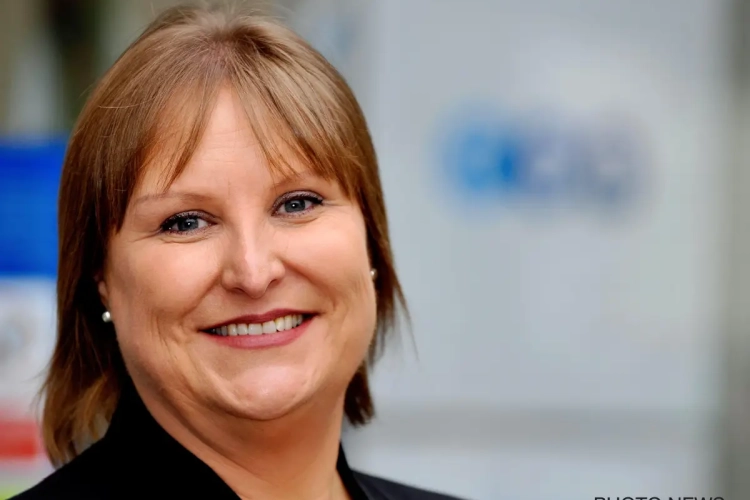 Eerste vrouw ooit verkozen tot voorzitter van de Premier League is een feit